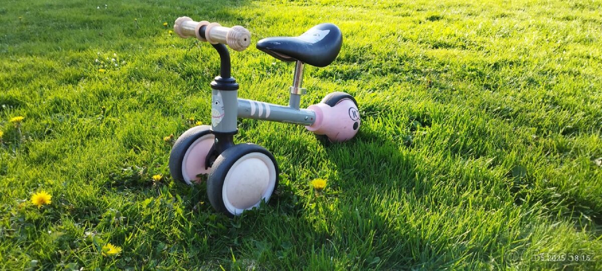 Odrážedlo kinderkraft