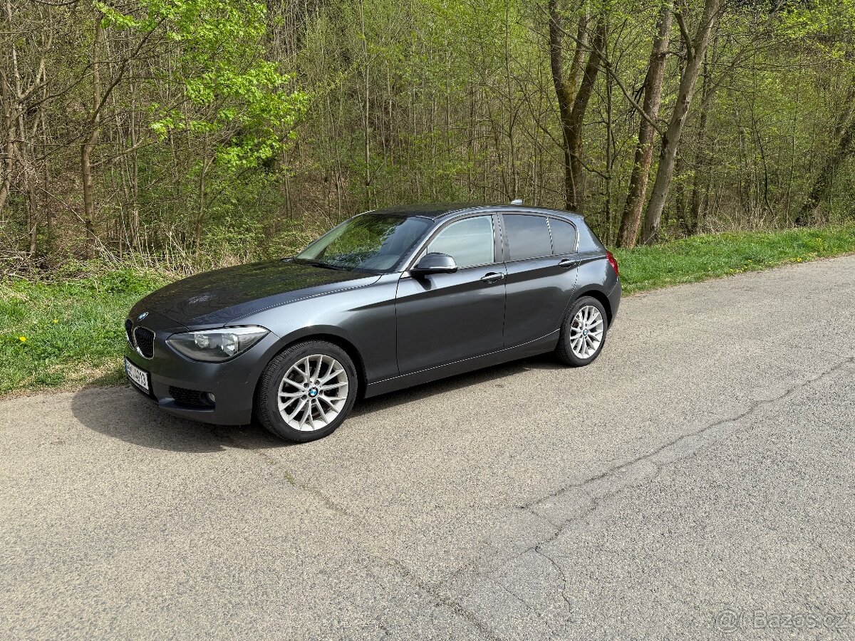BMW 1,116I, automat, benzin,r.v.2012,naj.160tis.