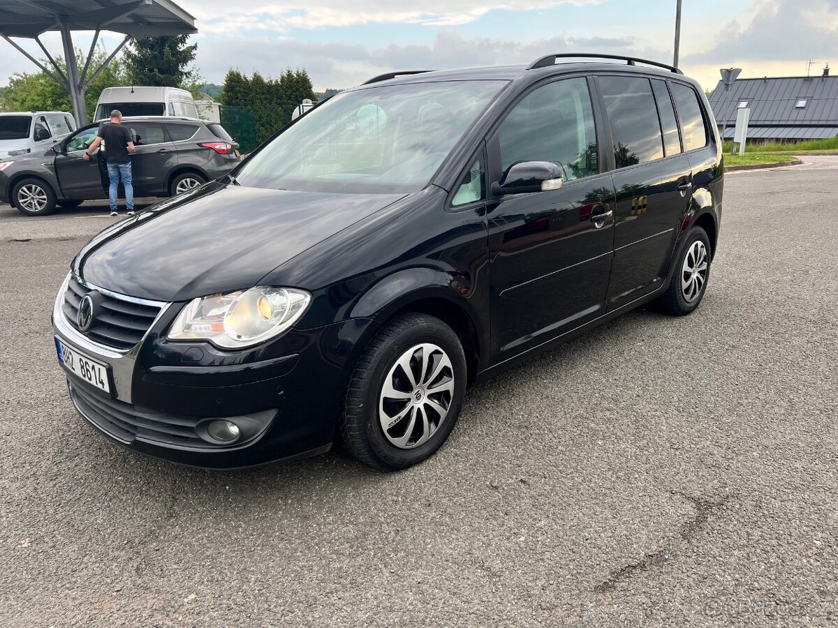 Volkswagen Touran dnes nová STK 2.0 TDI 103kw (bez DPF )