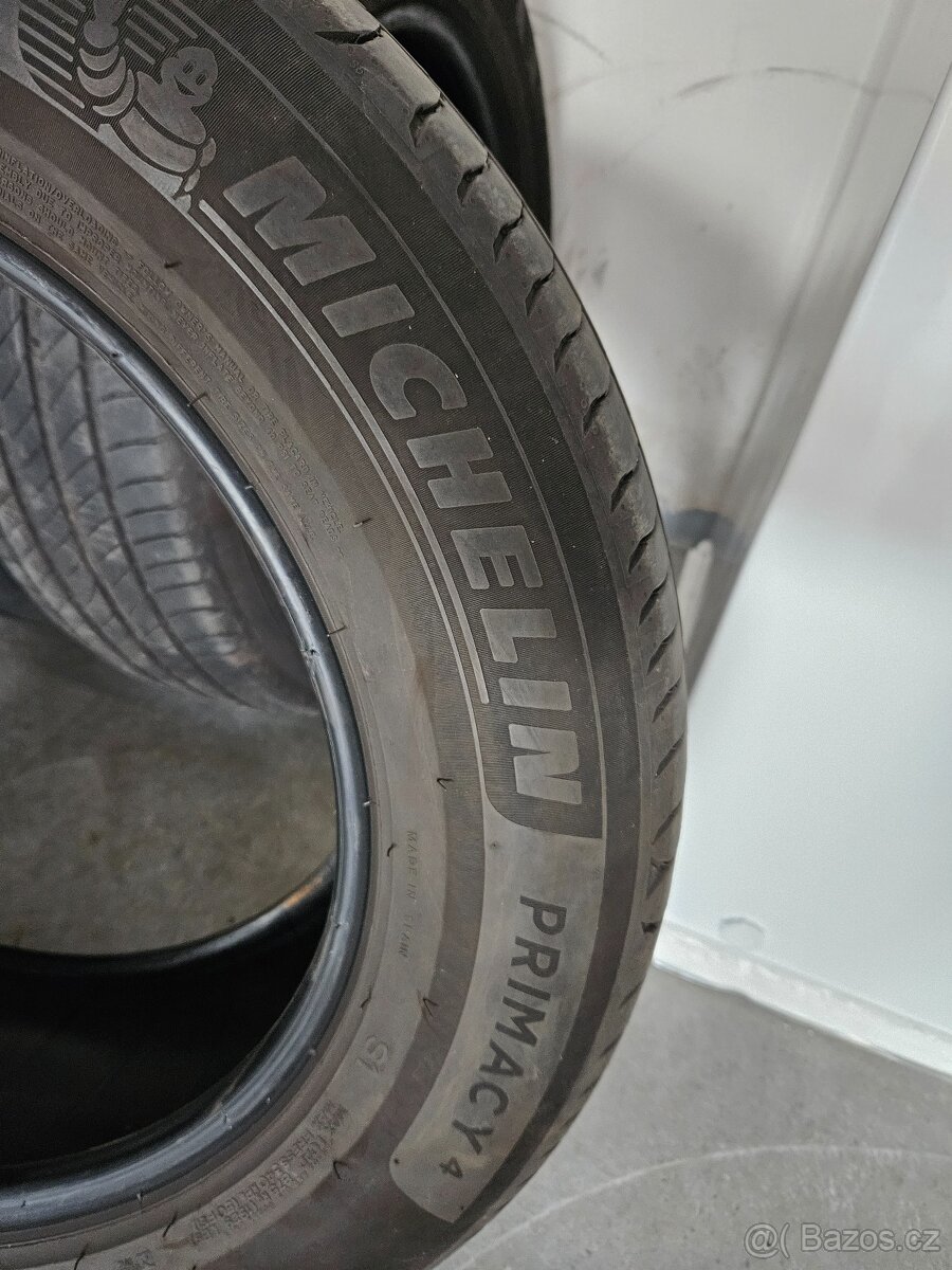 Letní pneu zn. Michelin Primacy 4, rozměr 215x65x17