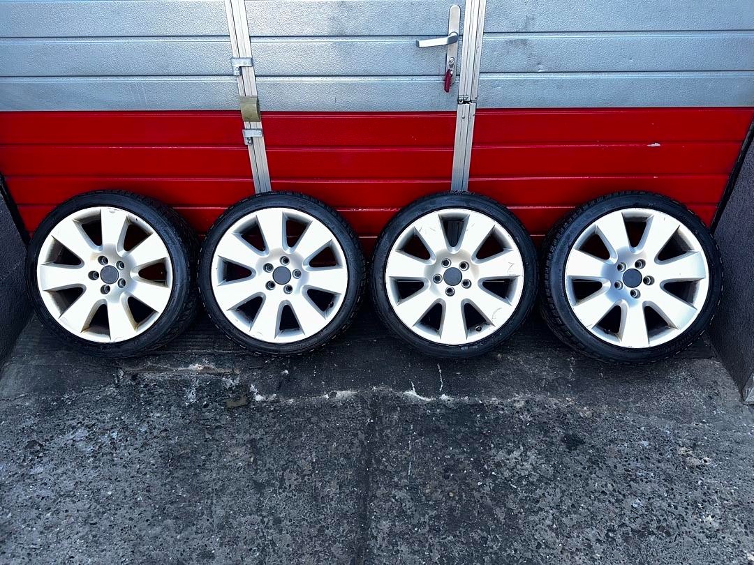 Original ALU kola Audi 18" 8J ET48 + 225/40/R18