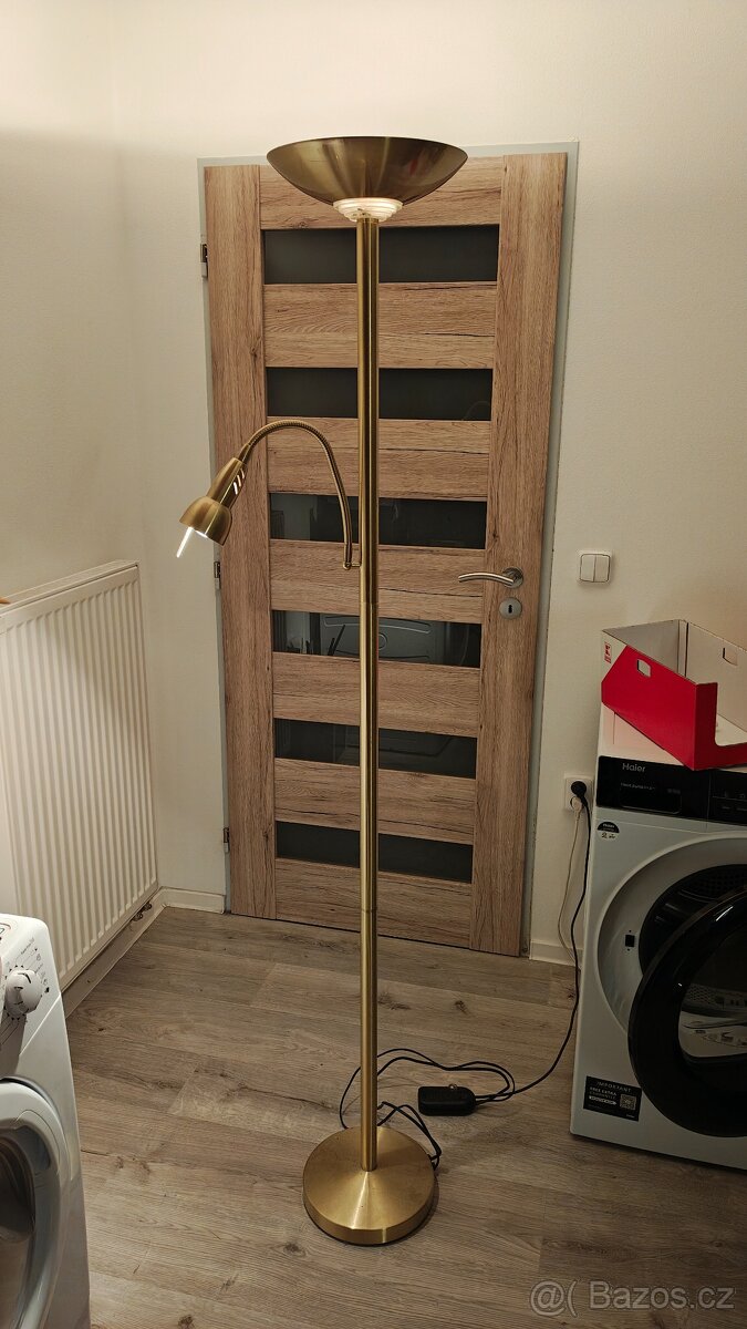 Lampa stojací zlatá dvojitá