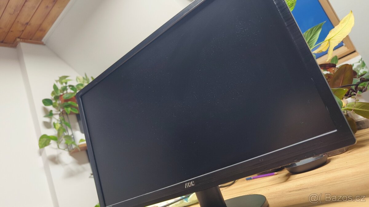 Herní/grafický LCD monitor AOC e2460Sh, úhlopříčka 24", mat