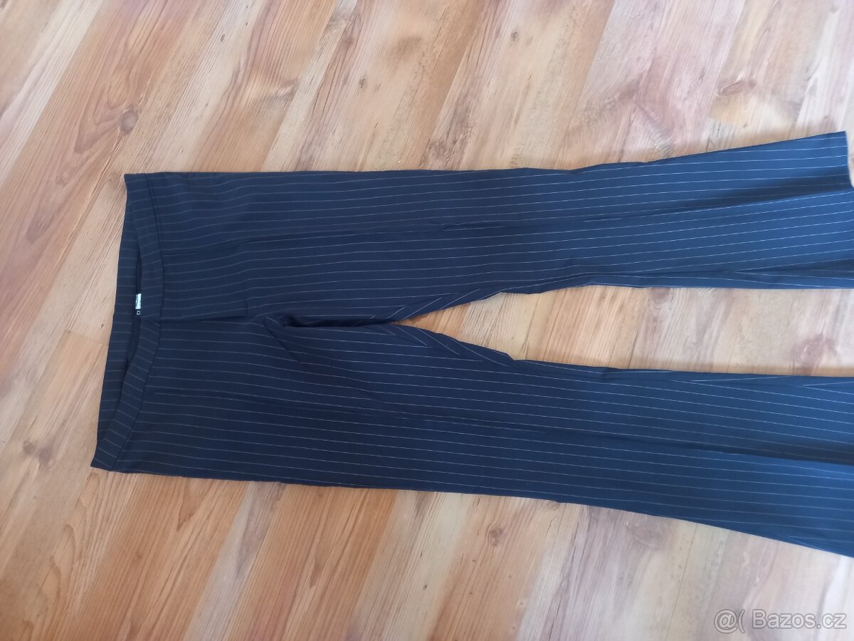 Kalhoty H&M vel. 44 nenosene