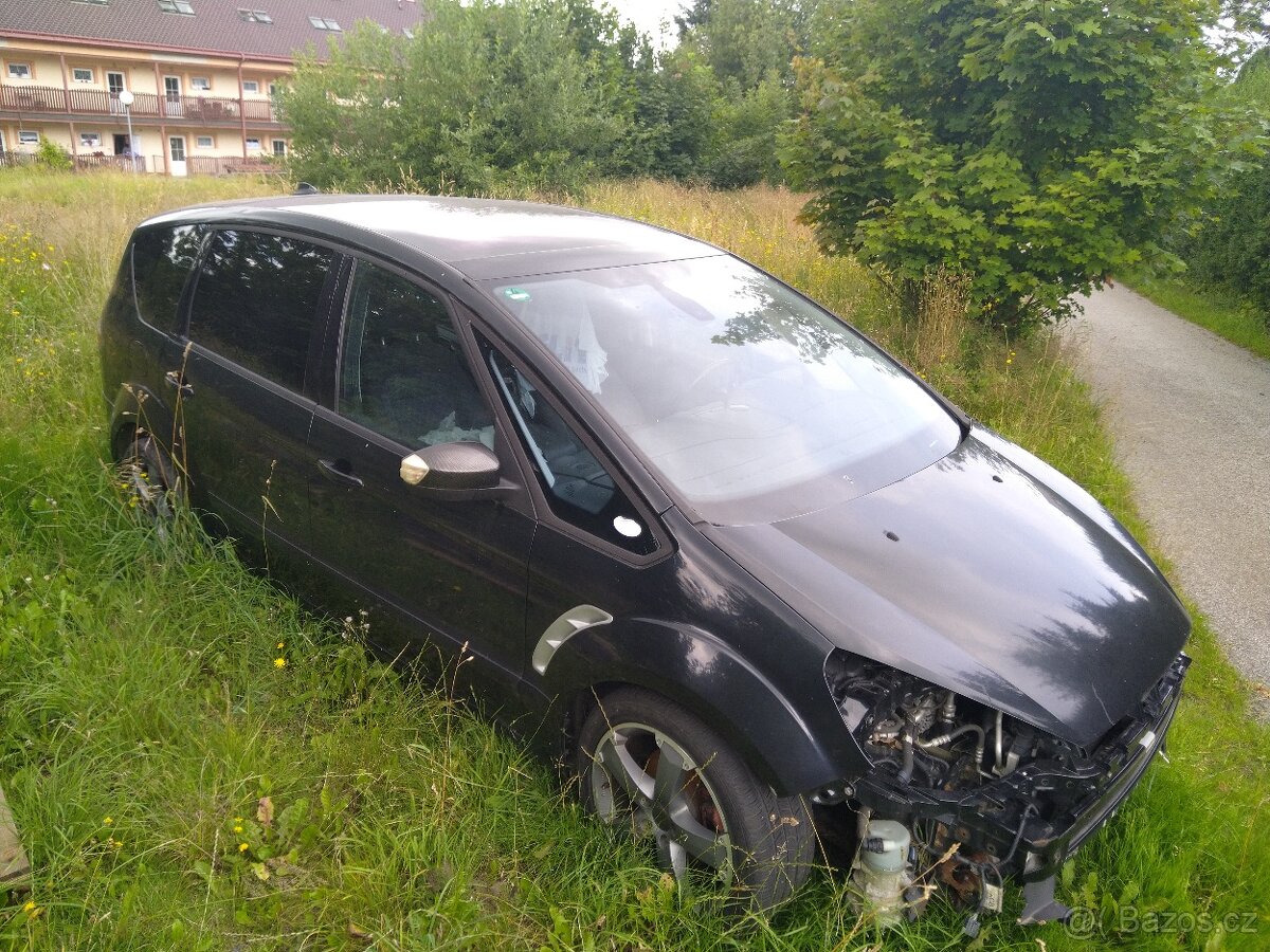 Veškeré náhradní díly z Ford S-MAX 2008