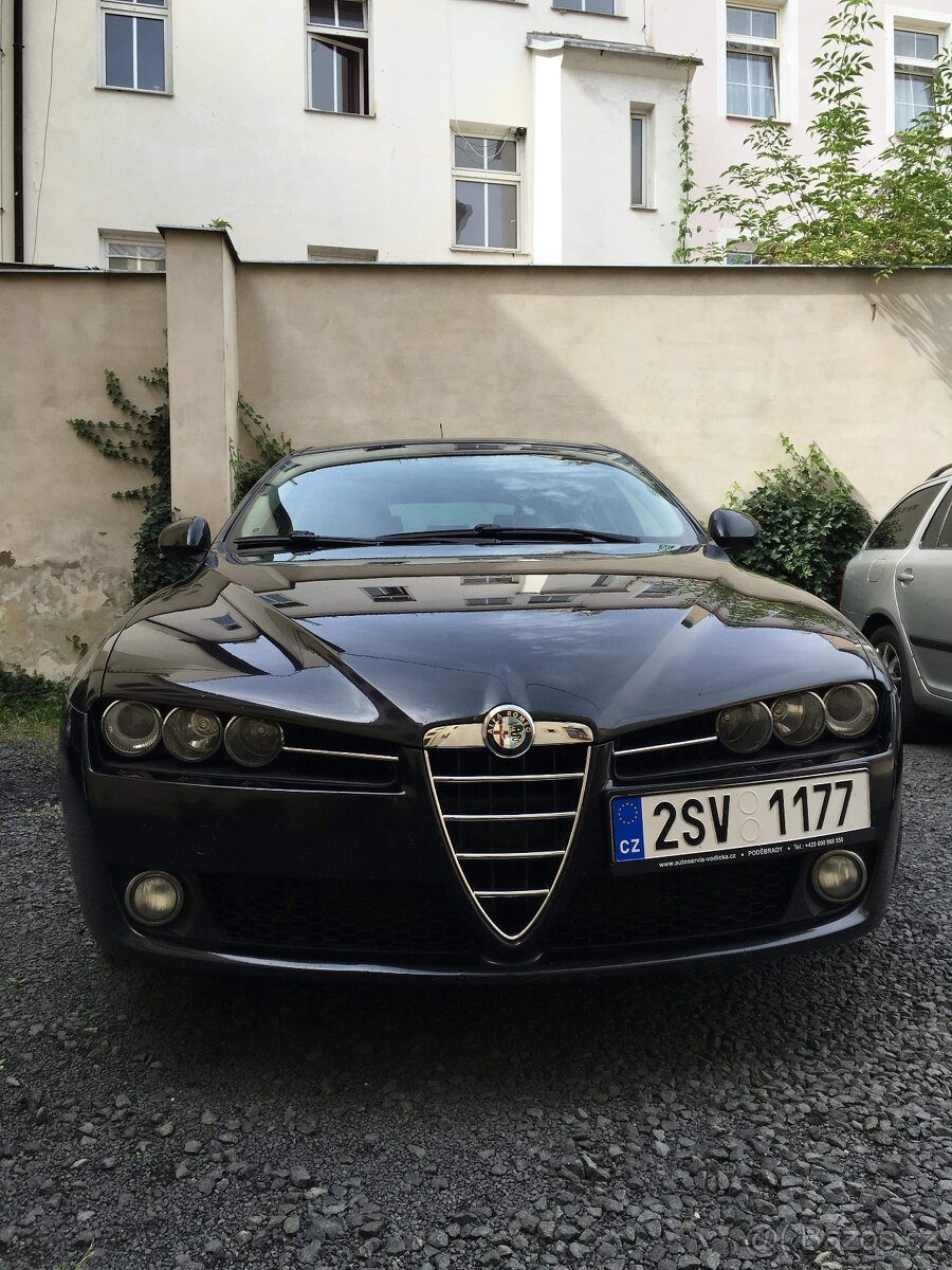 Alfa Romeo 159 1.9jtdm 110kw na díly nebo opravu