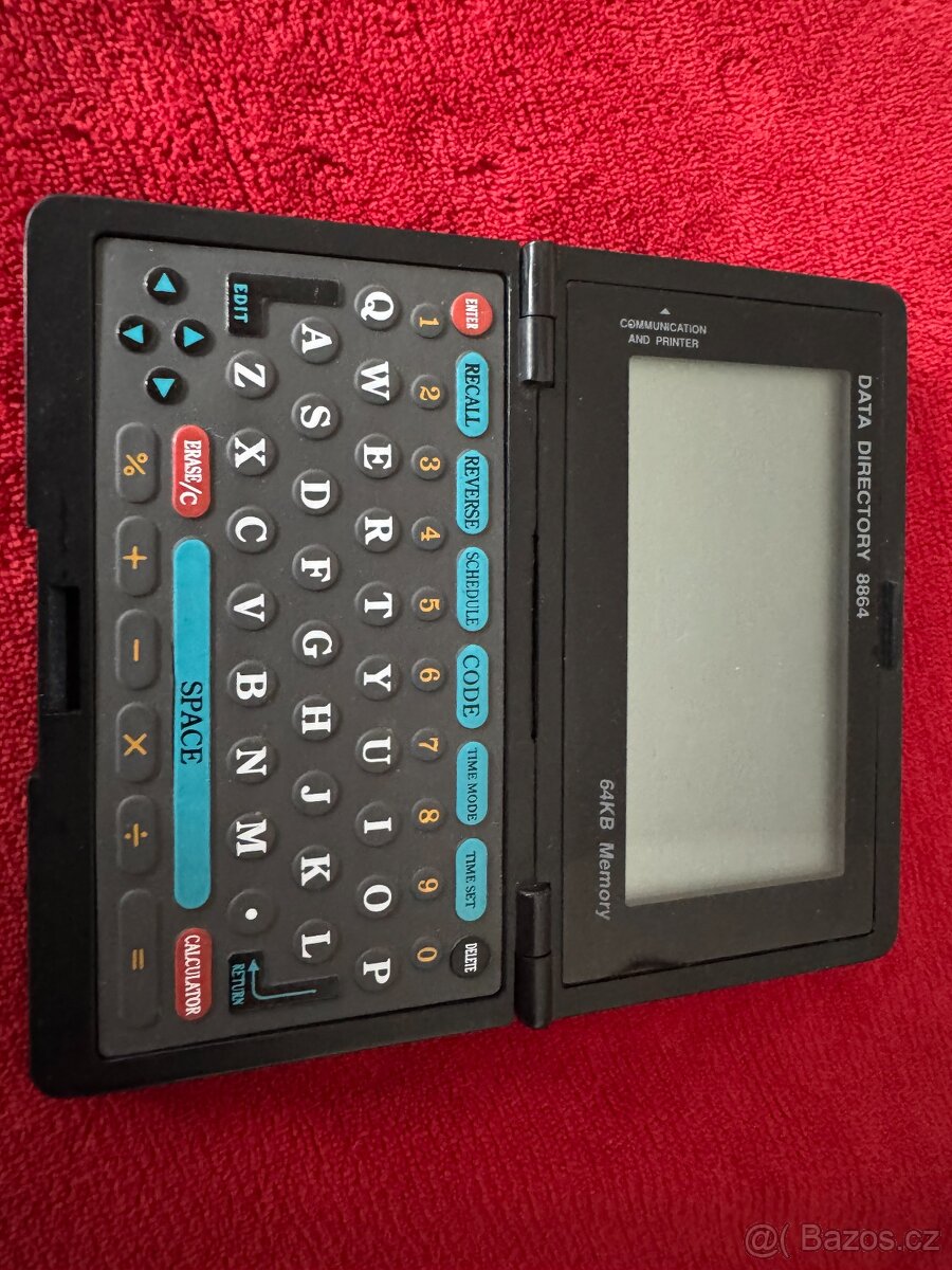Stará "databnka"  - Pocket Office Data Directory 8864 64KB