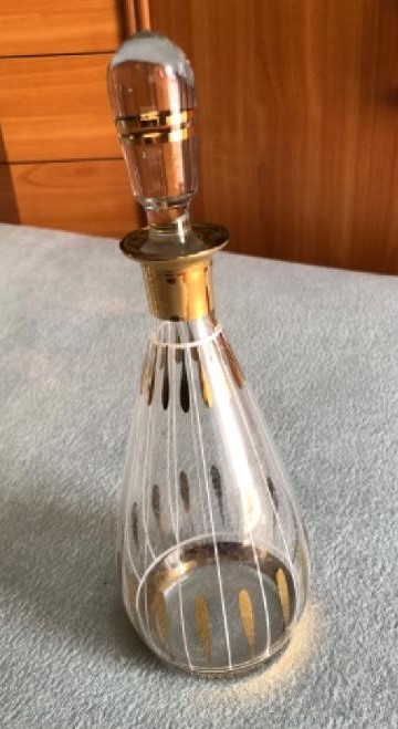 KARAFA STARÁ SKLENĚNÁ ZLATĚ ZDOBENÁ, PĚKNÁ