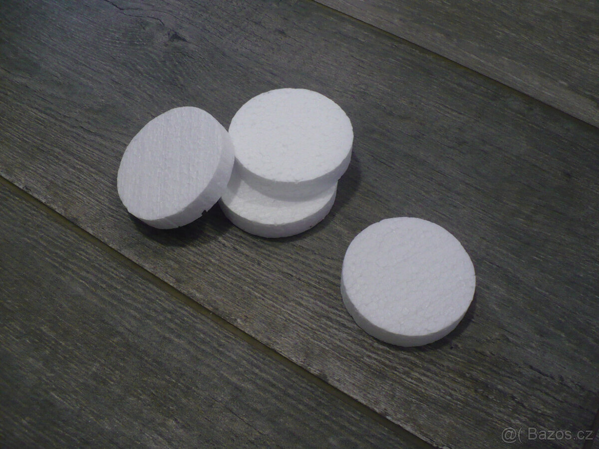 Fasádní izolační zátka EPS