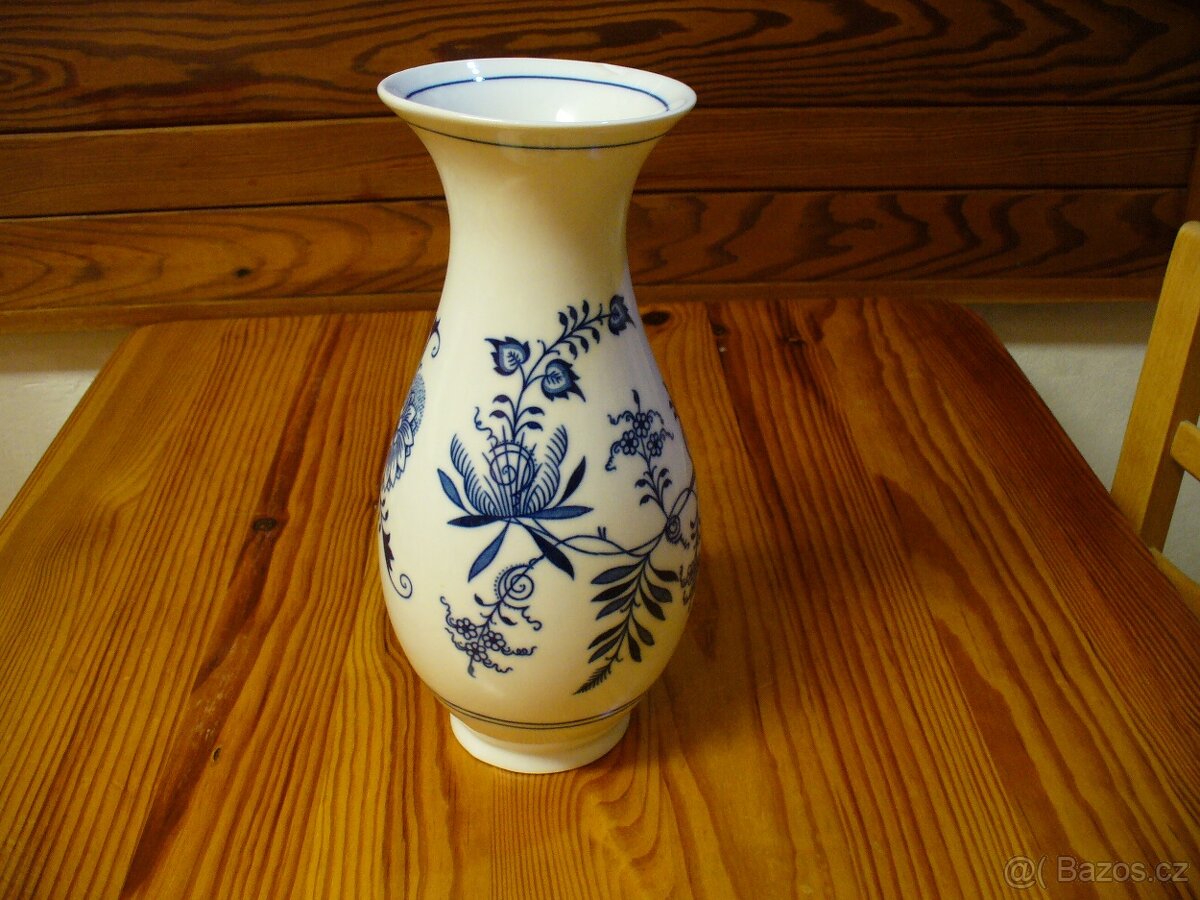 Cibulák - vysoká váza