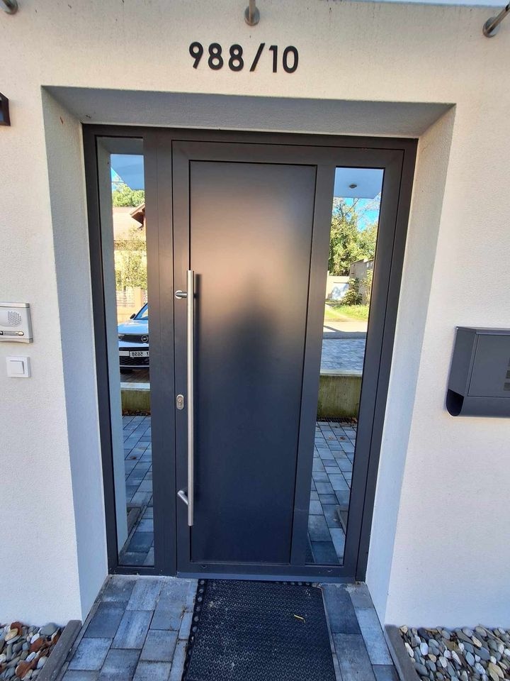 Prodám nové hliníkové dveře .Belgický profil. Aliplast