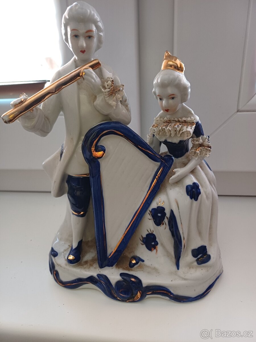 Porcelánová soška