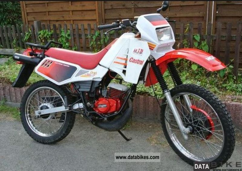 Prodám díly z Malaguti MGX 50 - zbytek dílů