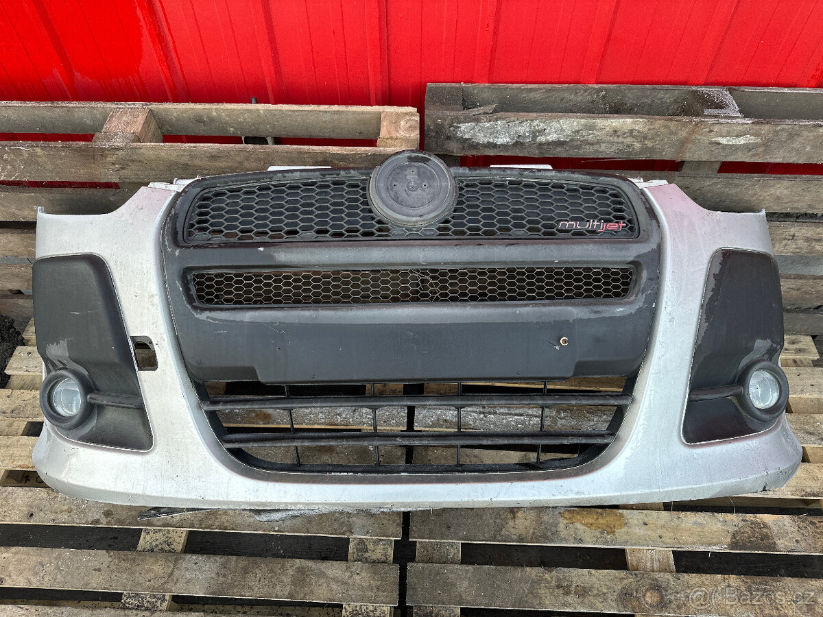 PŘEDNÍ NÁRAZNÍK FIAT DOBLO 2009-2014