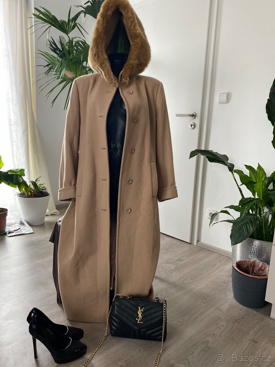 Kasmirovy vlneny bezovy kabat kapuce kozesina 38