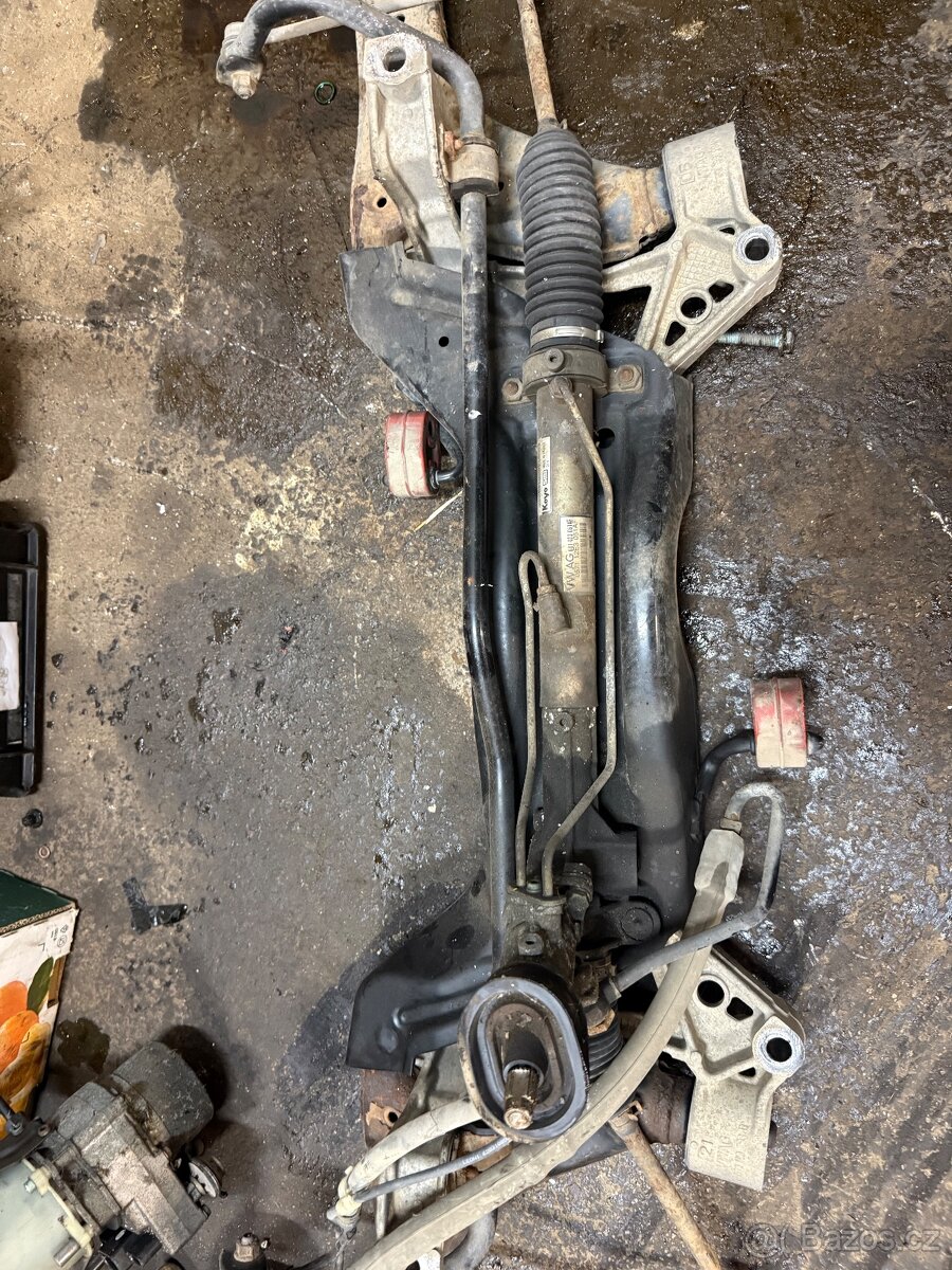 Hřeben řízení Fabia 1