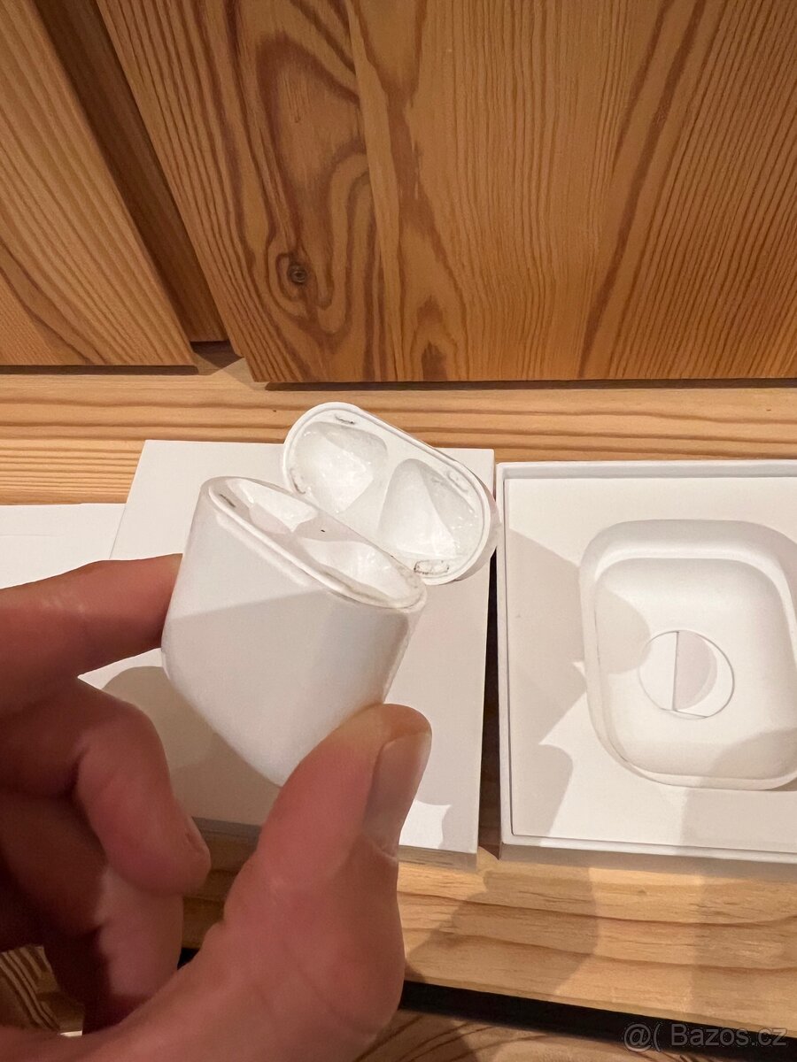 Pouzdro na Apple AirPods