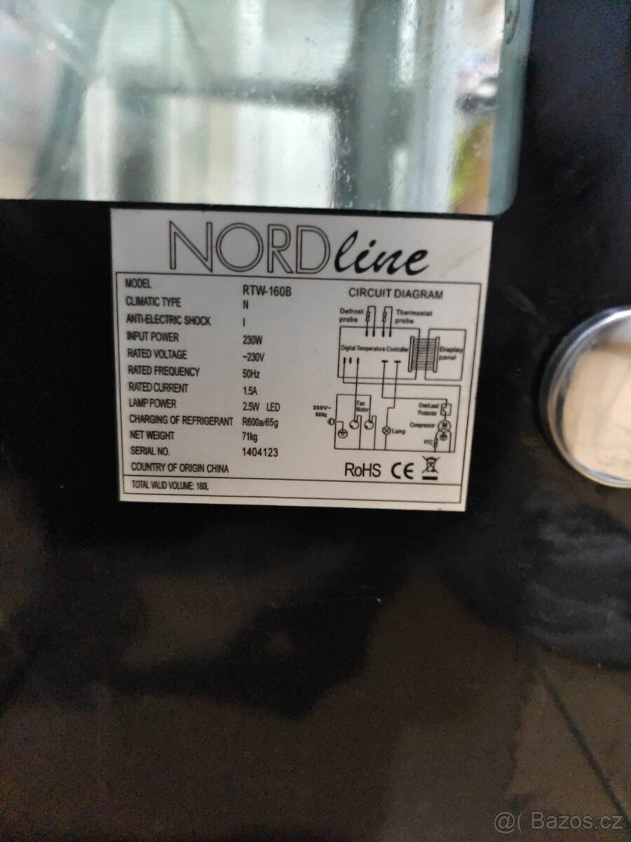 Prodám chladící vitrínu