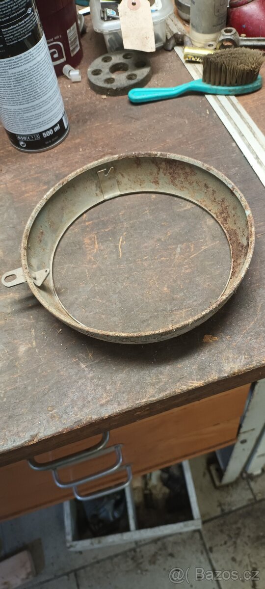 Jawa pérak, rámeček světla