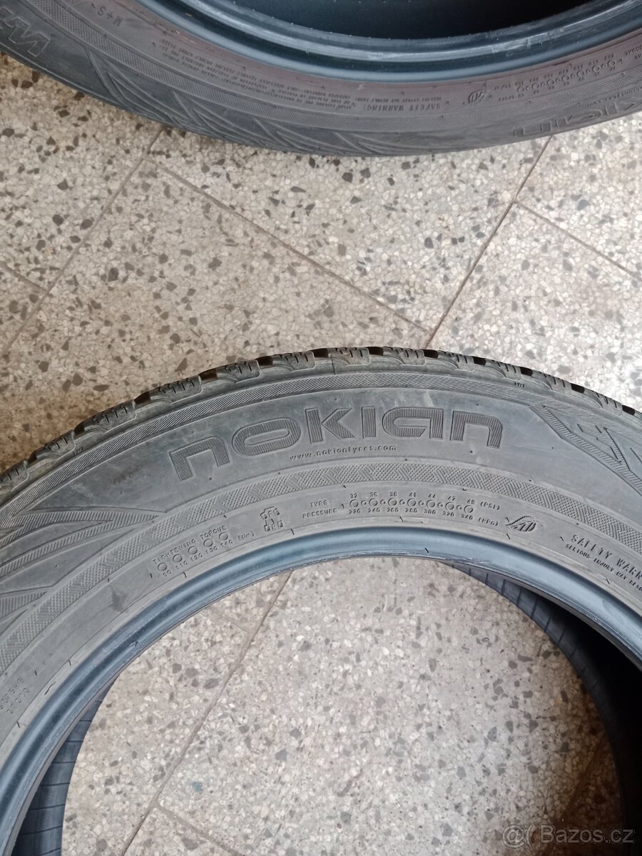 Nokian 215 65 R17