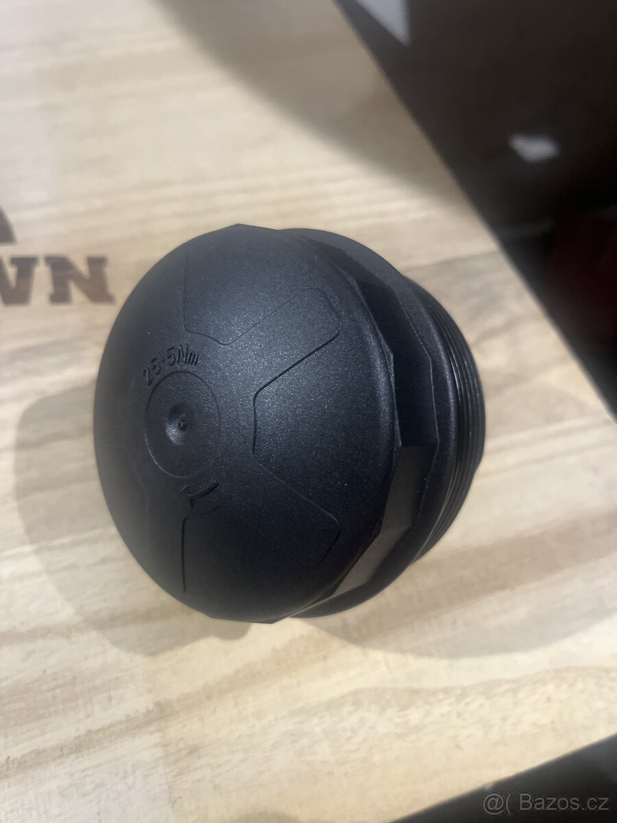 Víčko olejového filtru BMW 11 42 7 525 334