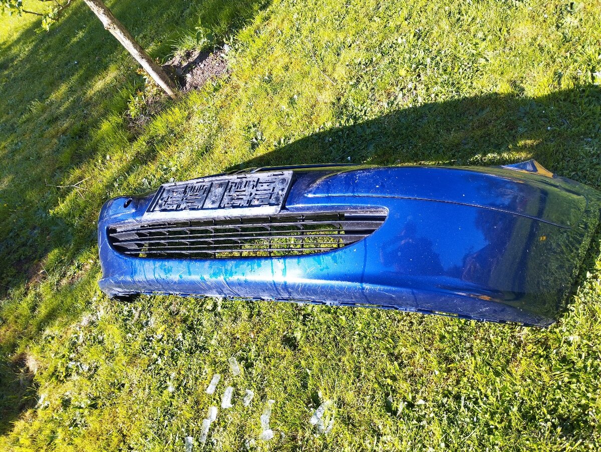 Peugeot 307 - přední nárazník