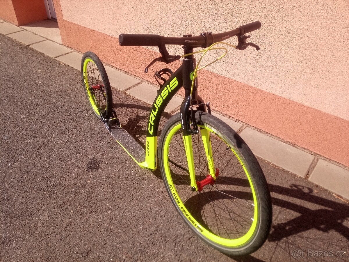 Koloběžka Crussis ONE COBRA
