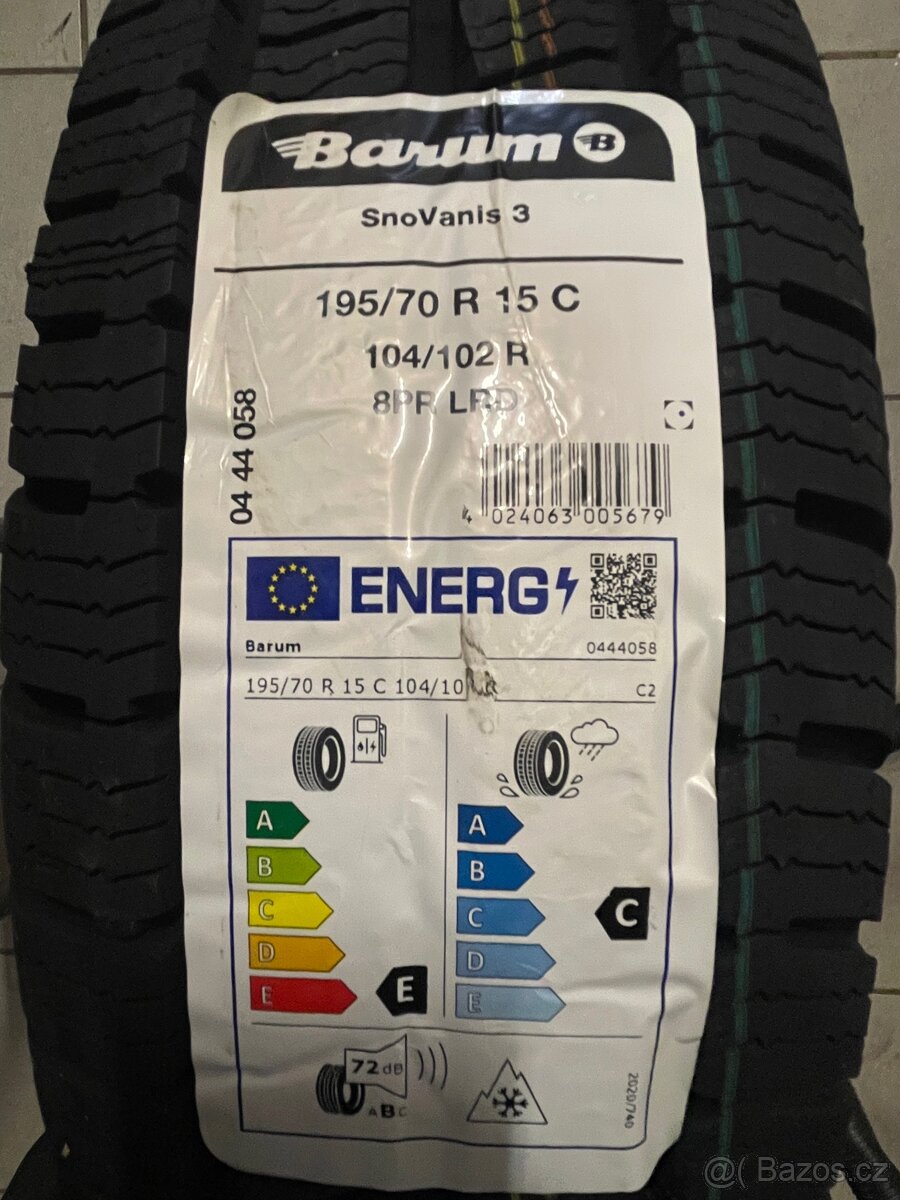 Prodám 195/70R15C Barum