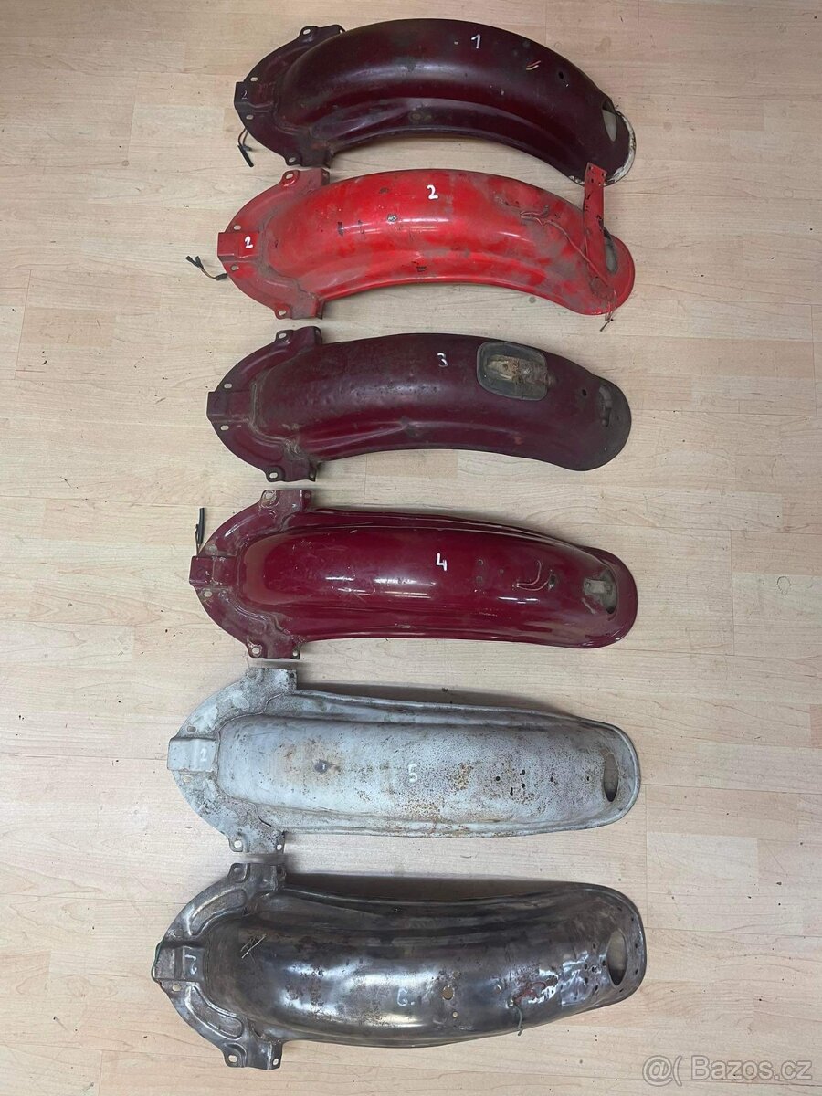 Original zadny blatnik Jawa 250 350 Kyvacka Panelka