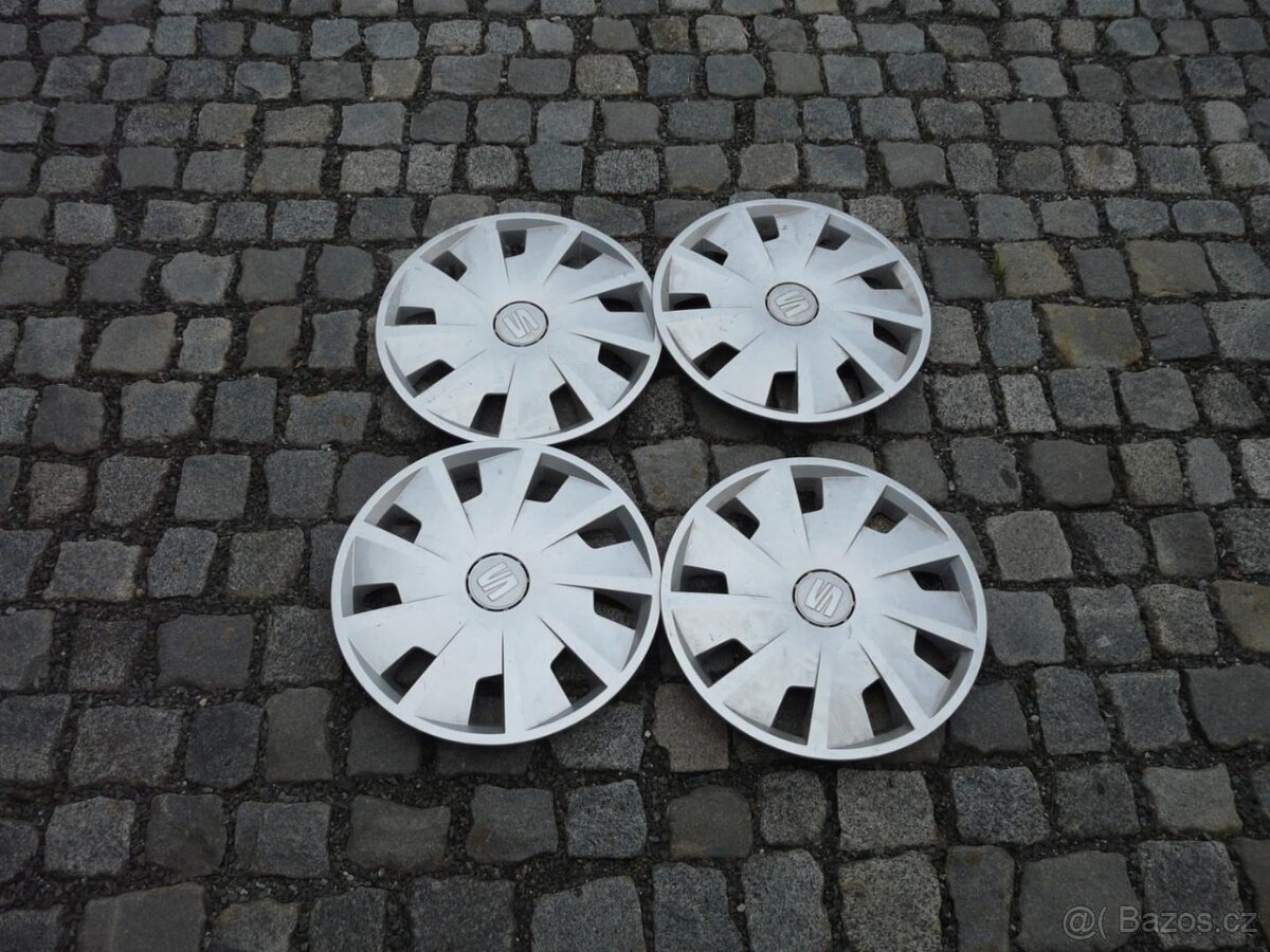 SEAT 15" POKLICE