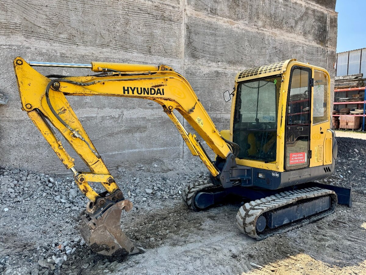 Hyundai Robex 35-7