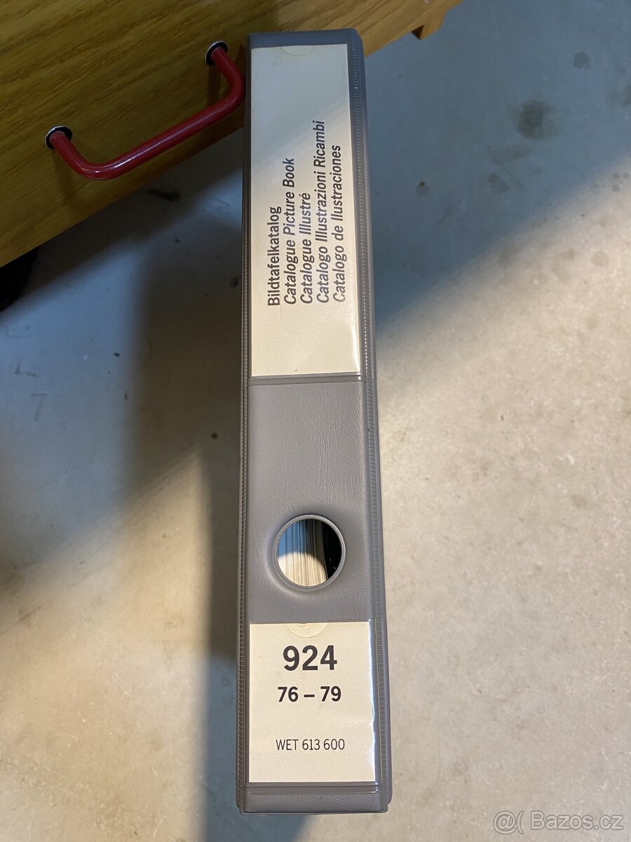Porsche 924 - 924 turbo katalog náhradních dílů. Rok 76-79
