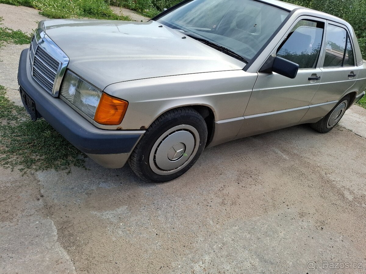 Mercedes 190 1.8 i Automat Model 91