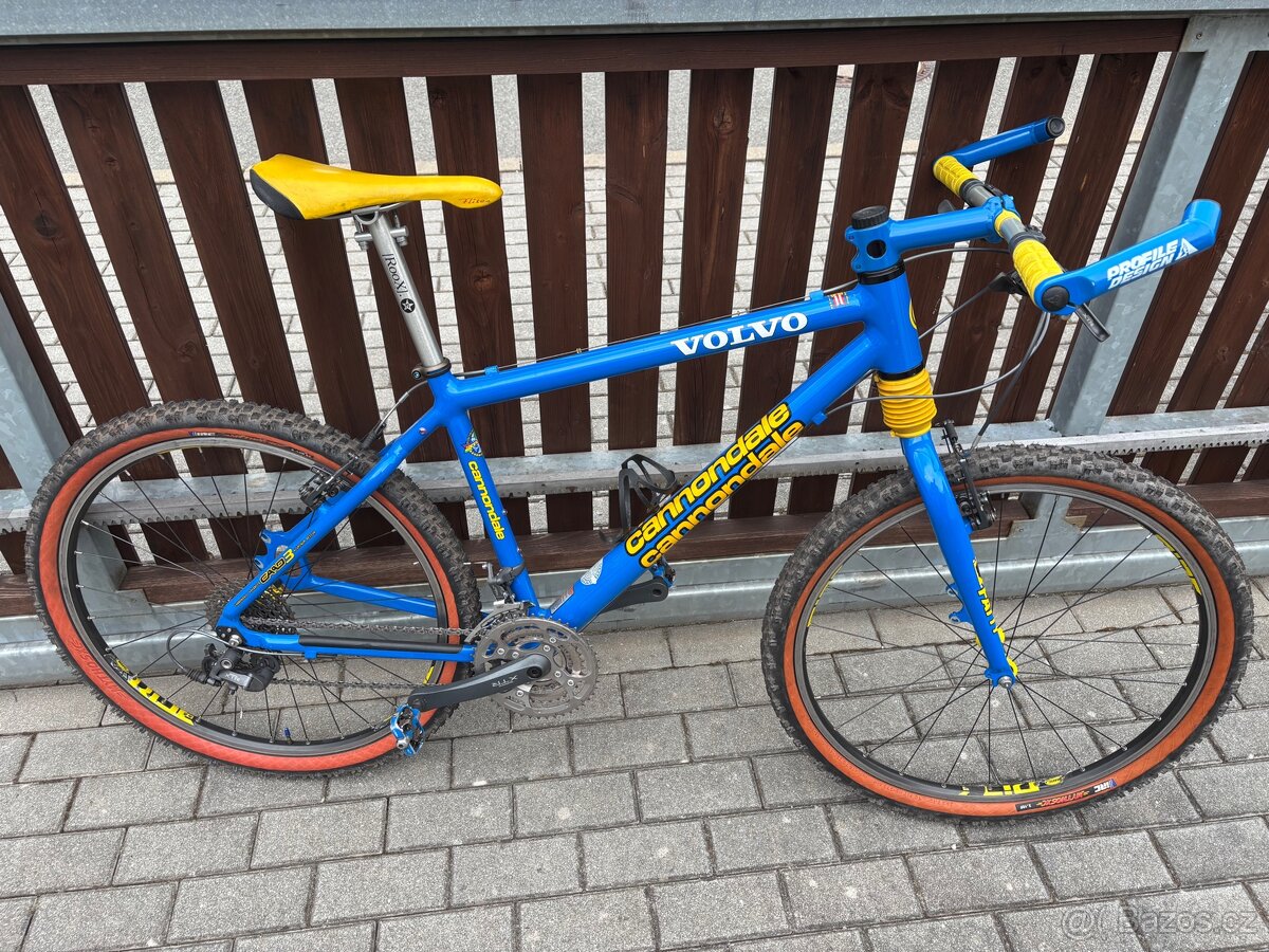 Cannondale F série, XTR, Roox, Mavic Crossride, L 18”