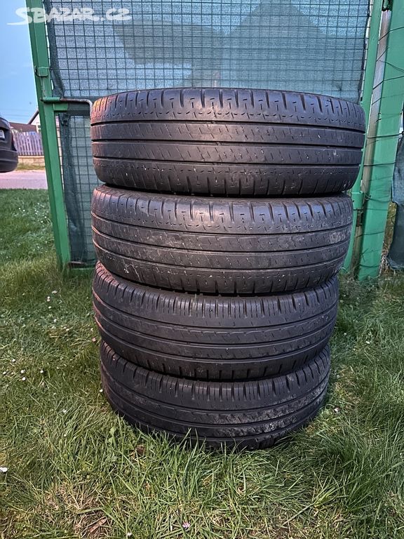 Zátěžové pneu 2x Michelin, 2x Hankook 215/70R15C