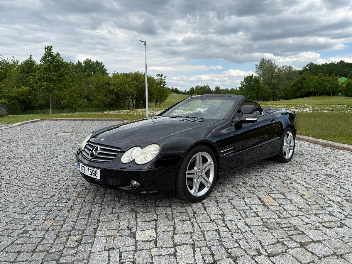 Mercedes-Benz SL 500 (225 kW), r.v. 2002 – perfektní stav