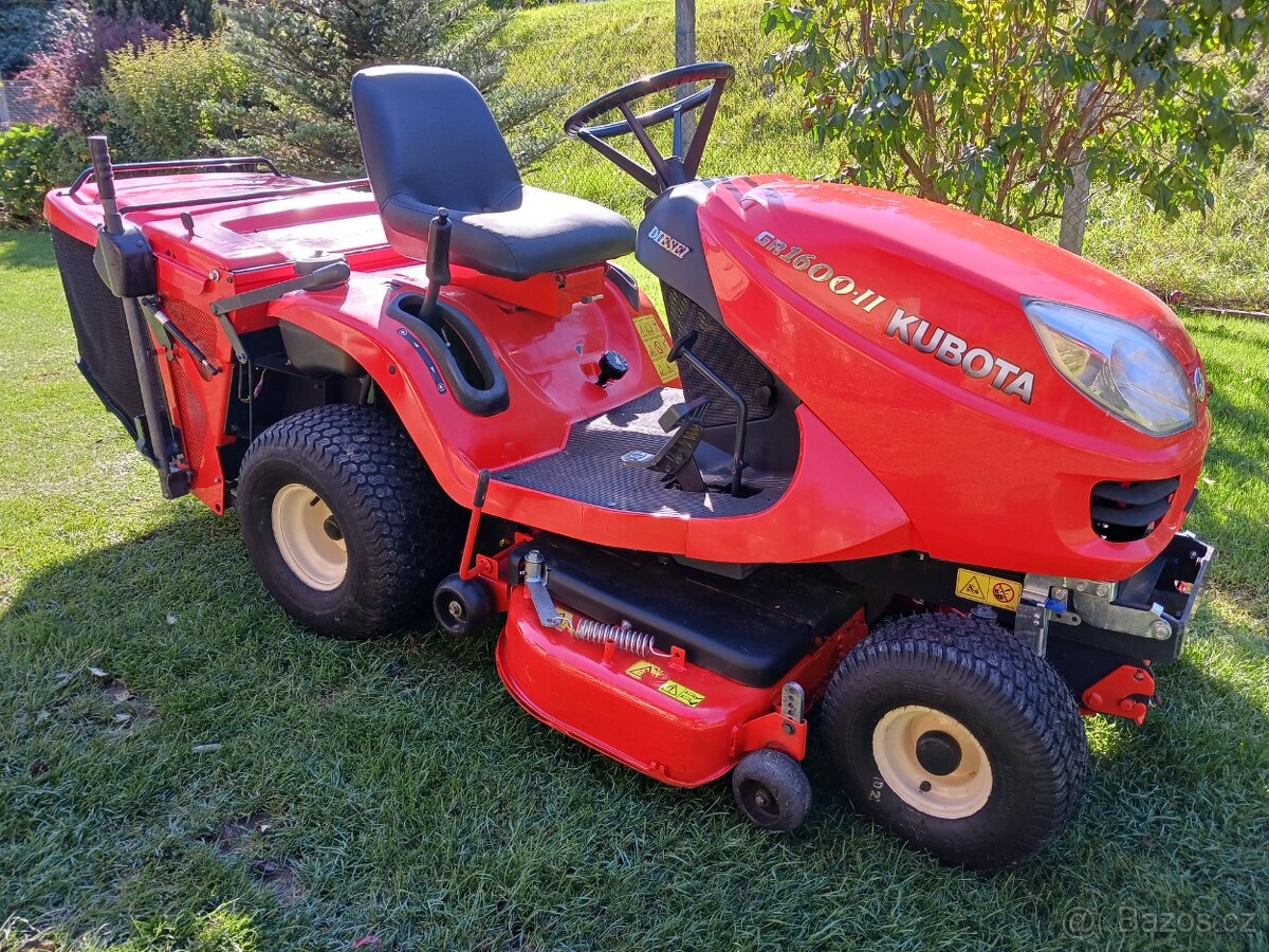 Zahradní traktor Kubota GR 1600-II