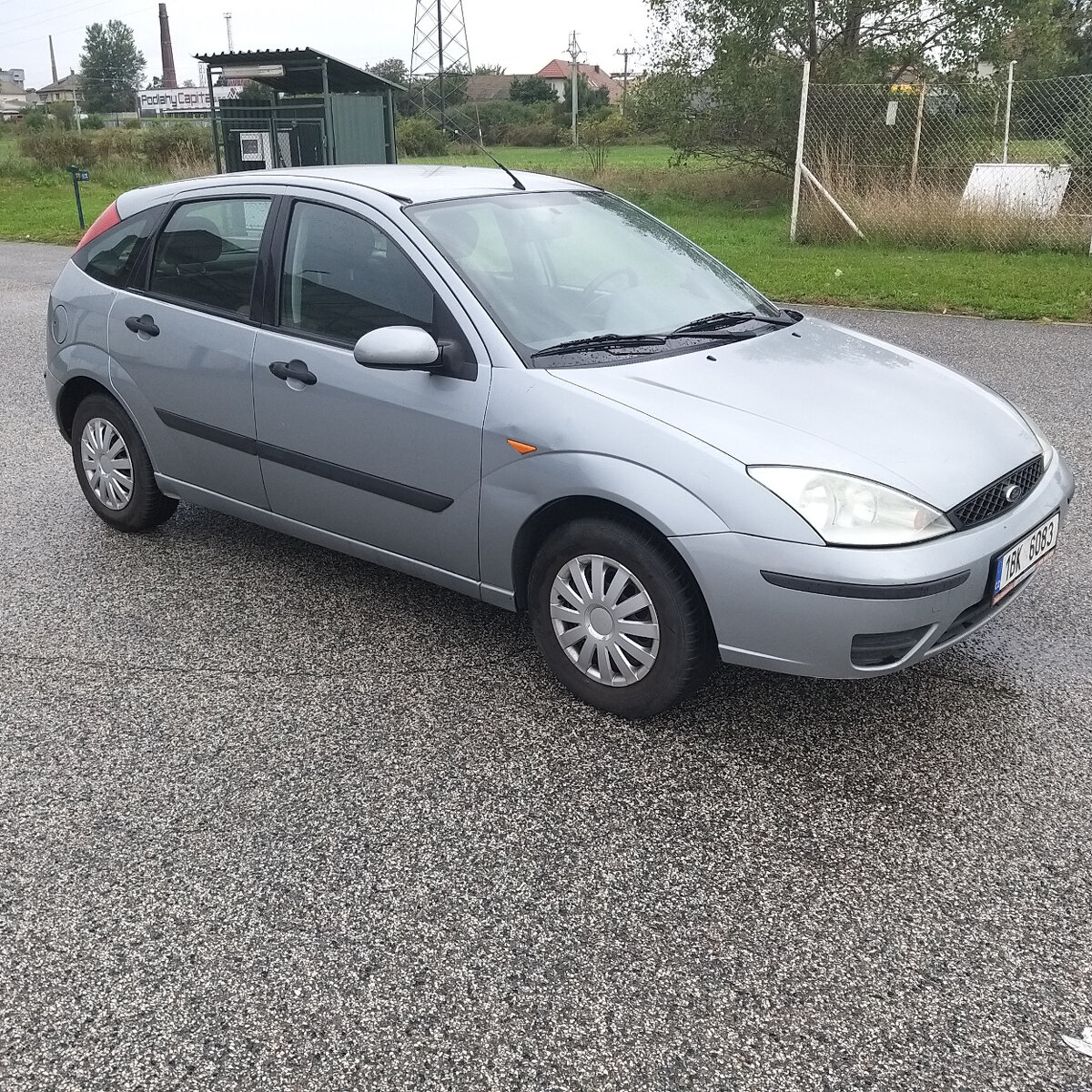 FORD Focus 1.6 benzin, 2002, 132.344 km