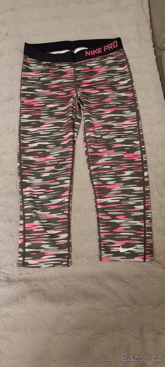 Leginy nike vel. 156-166