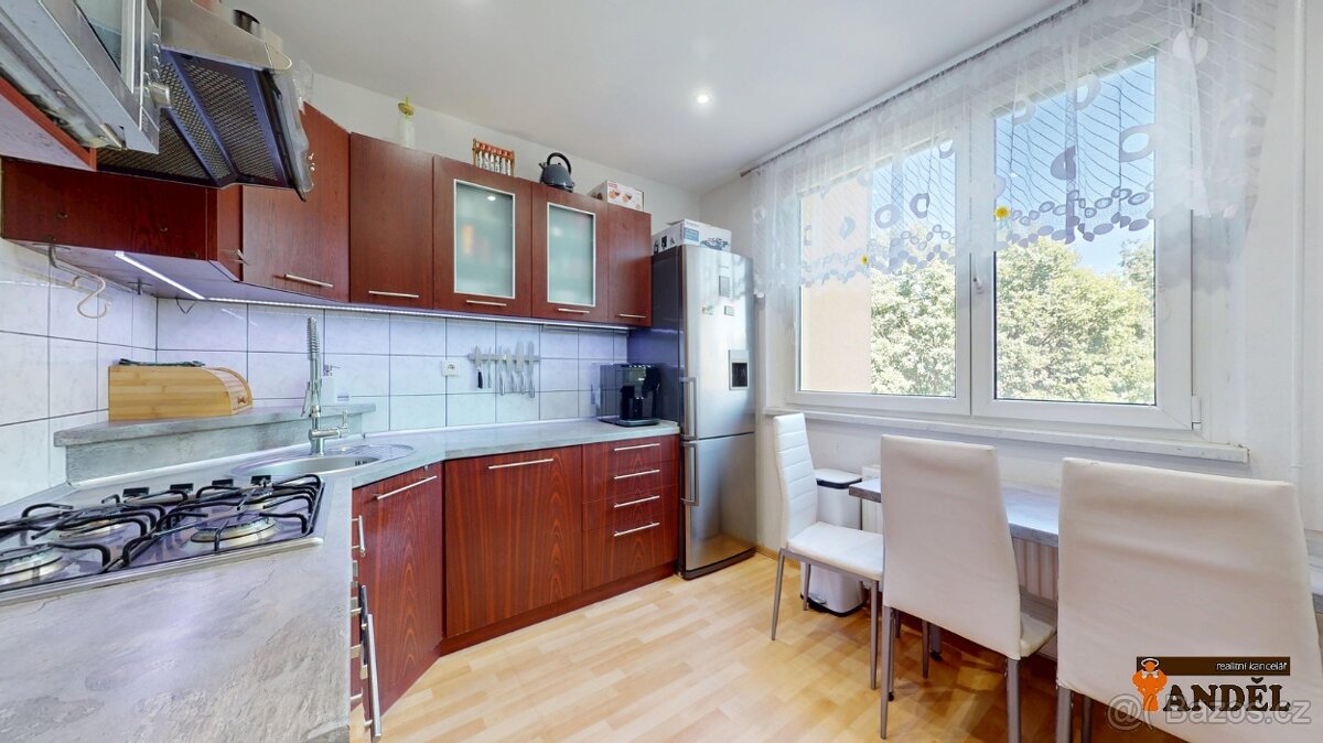 Prodej bytu 4+1 se zasklenou lodžií, 76 m², os.vl., Havířov