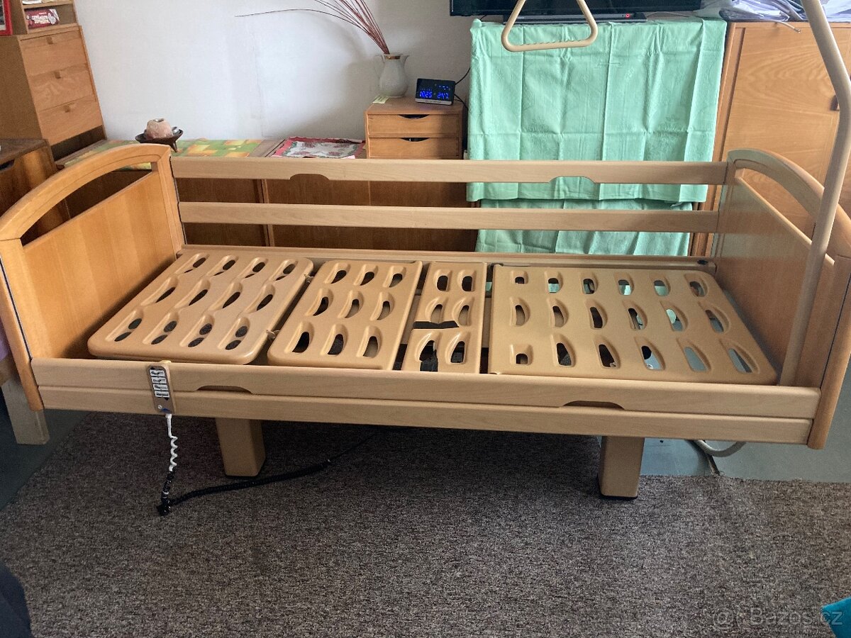Elektrická polohovací postel