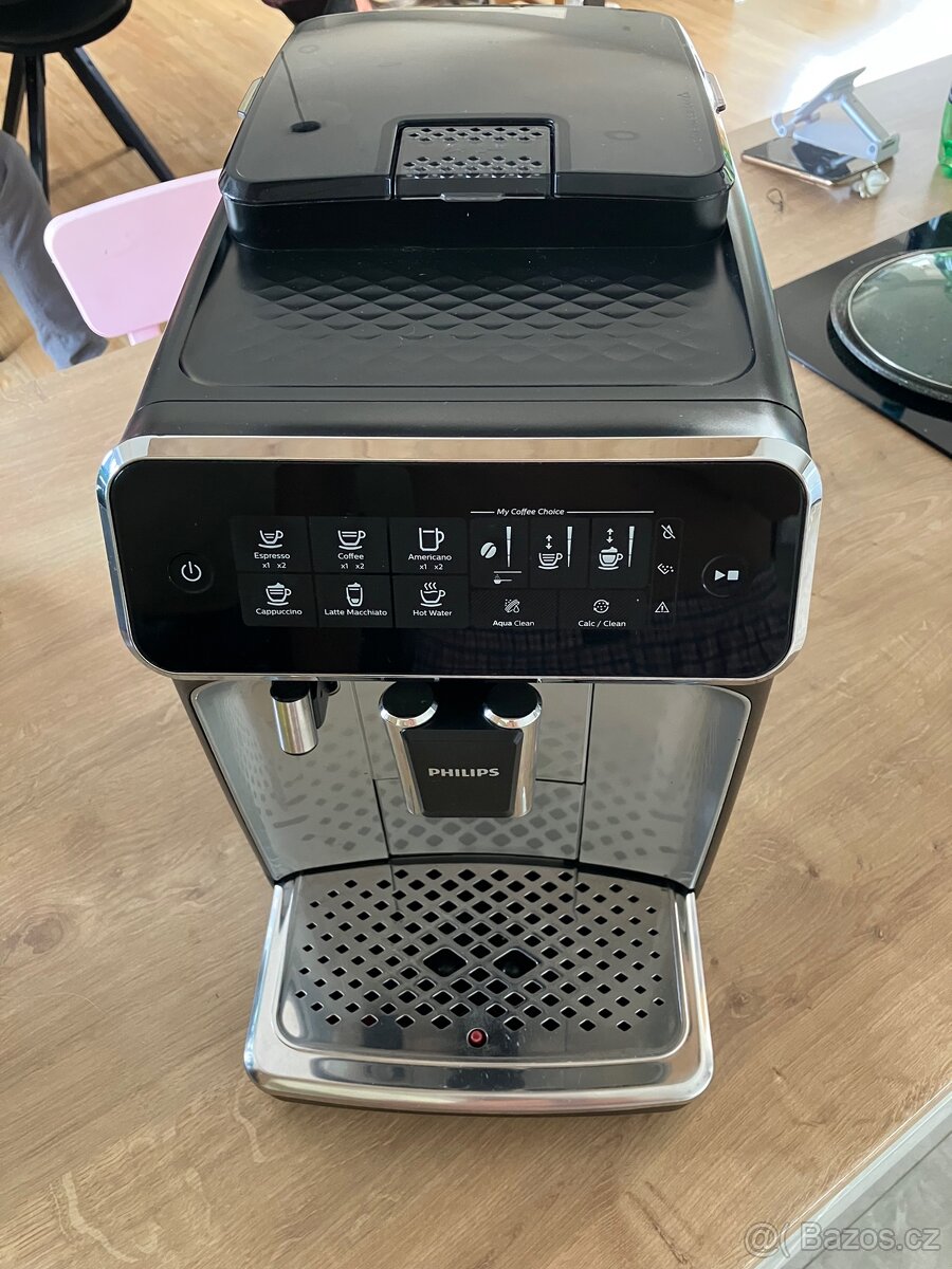 Kávovar Philips 3200 lattego