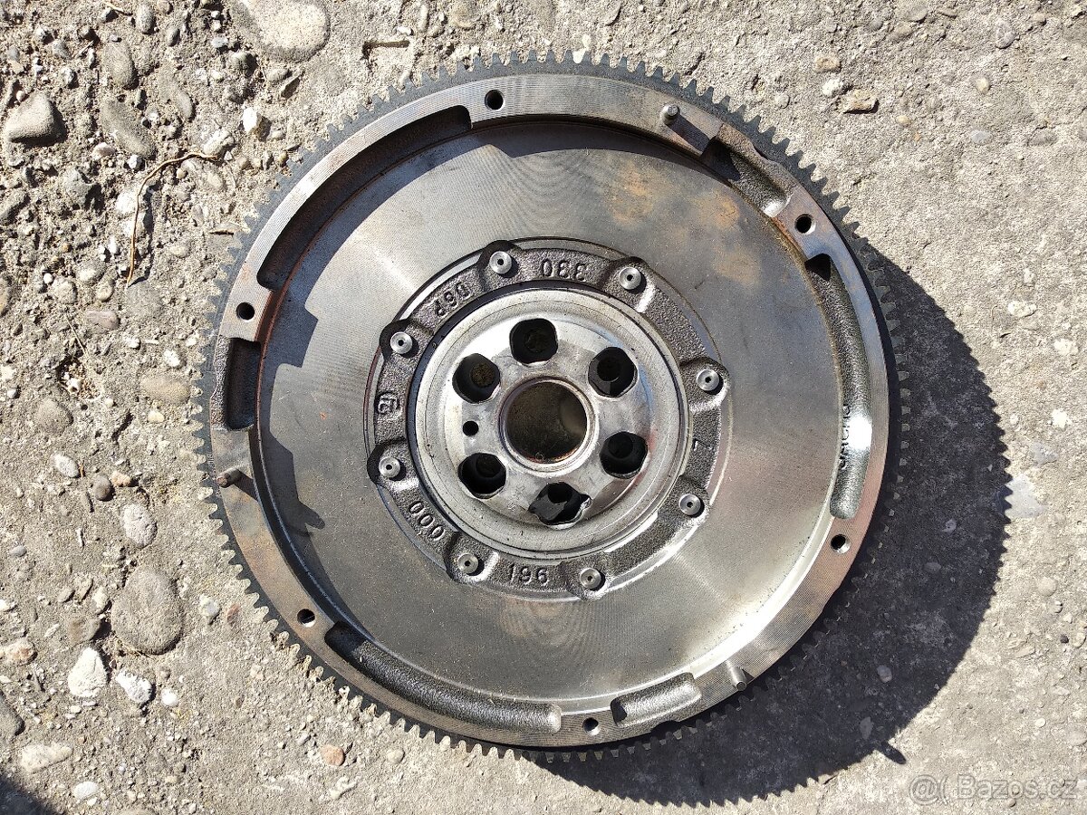 Setrvačník Škoda VW - 1.0TSI 70kW/81kW/85kW - 04C105266E