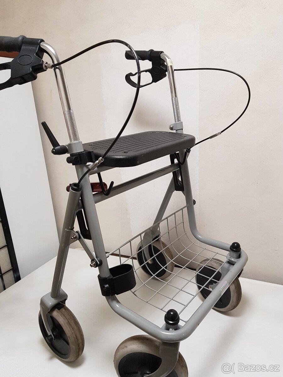 NOVÉ chodítko za polovinu  ZASLÁNÍ POŠTA