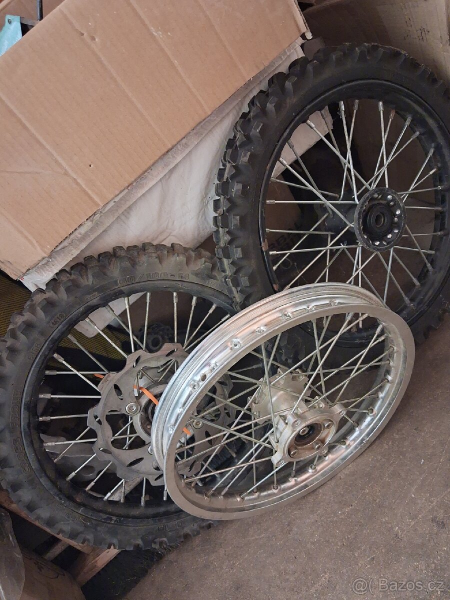 Přední kolo pizbike 14"