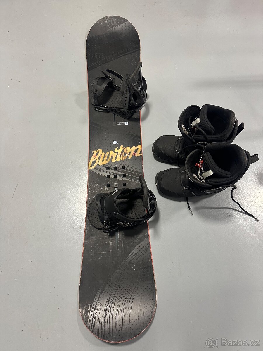 Snowboard BURTON 157 + boty 44,5