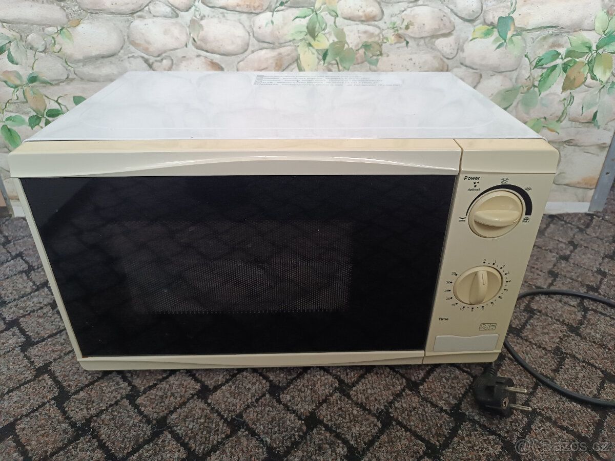 mikrovlnka mikrovlnná trouba