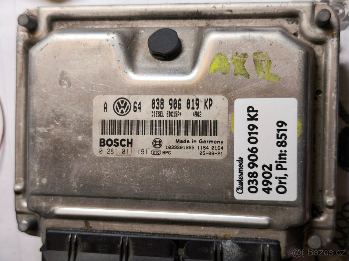 Řídící jednotka motoru 038906019KP
