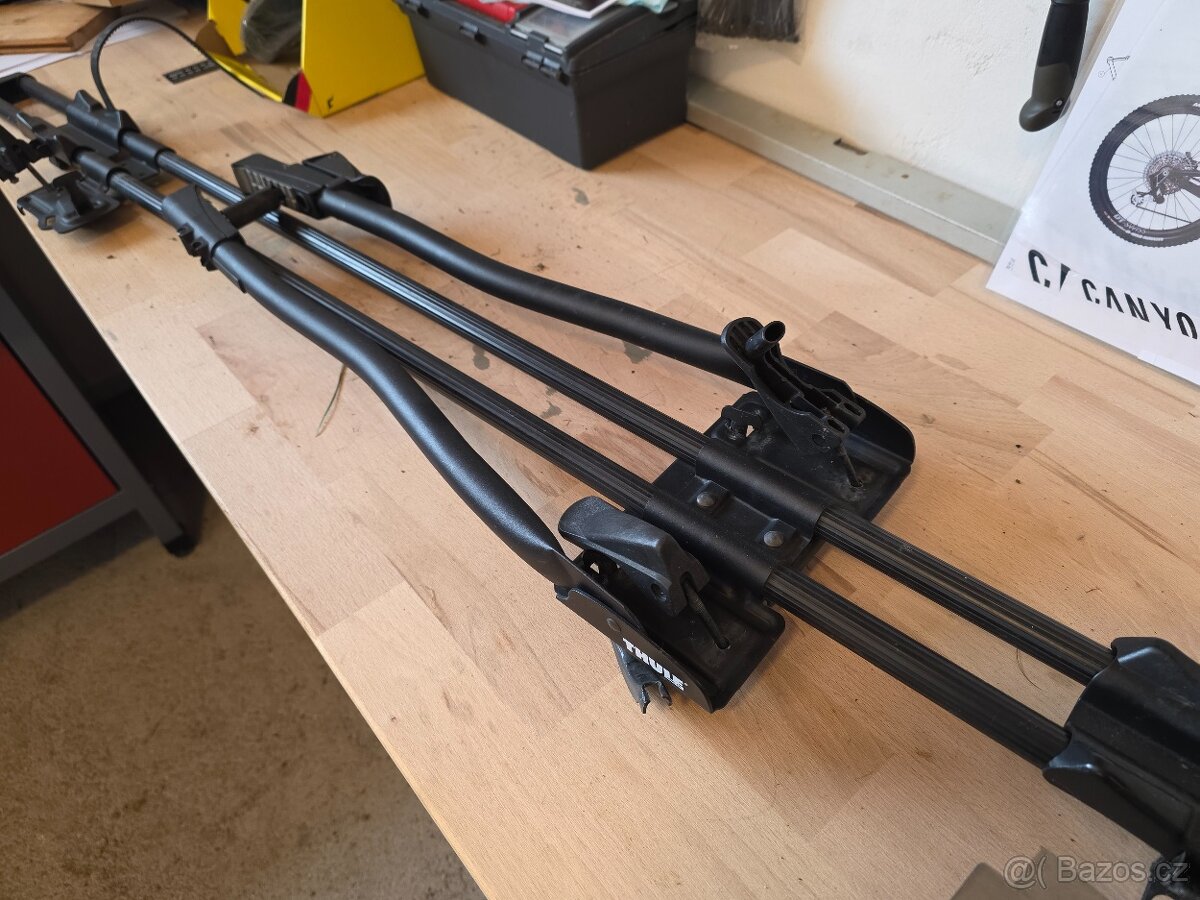 Střešní nosič Thule