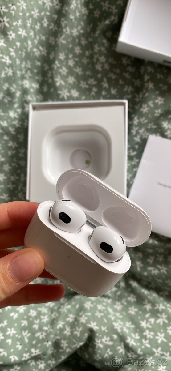 apple airpods 3 generace